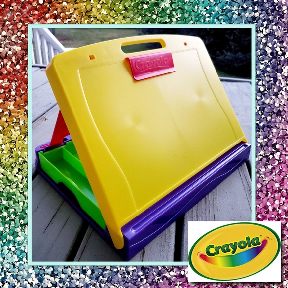 Crayola Toys Vintage Y2k Authentic Crayola Folding Tabletop Art